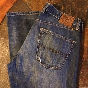 🍀 Lucky Brand Jeans 🍀